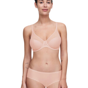 Chantelle Norah Chic covering molded bra