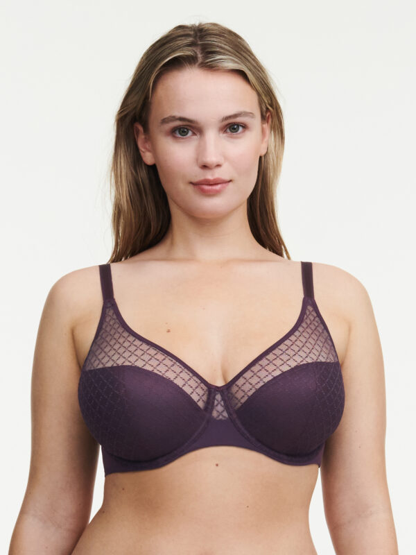 Chantelle Norah Chic covering molded bra