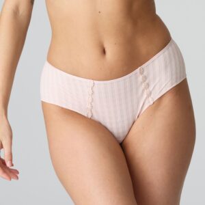 Marie Jo Avero hotpants