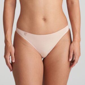 Marie Jo Tom stringi