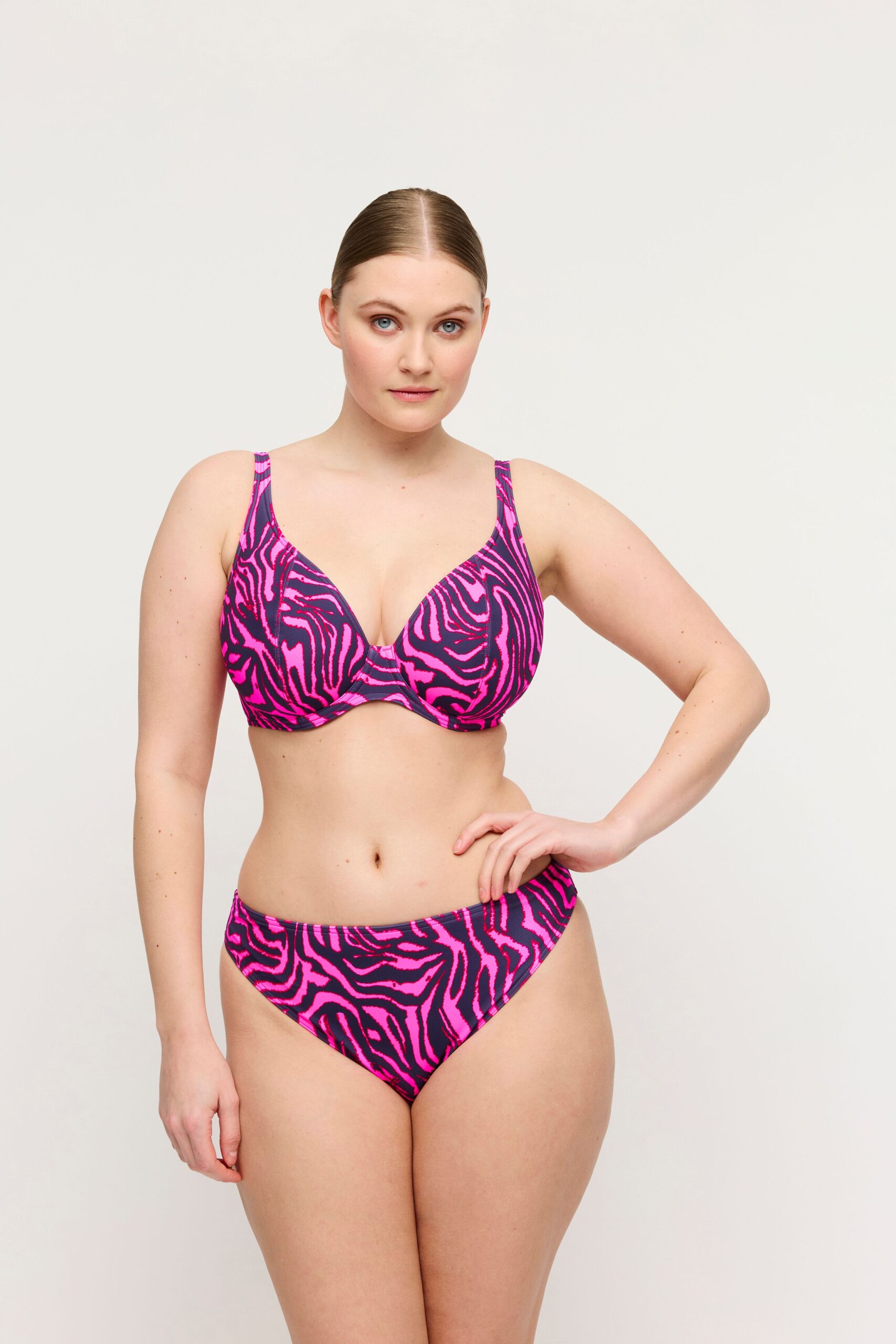 PrimaDonna Swim Malabo topattu syvään uurrettu bikini